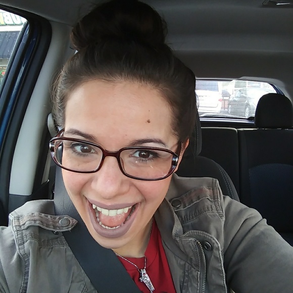 Meet your Posher, Tami - Picture 3 of 3